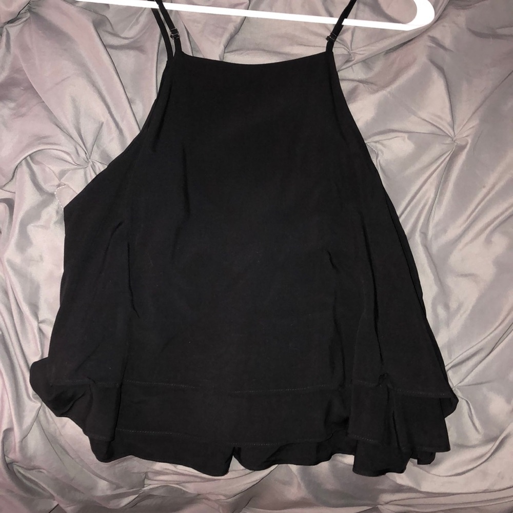 Cute cropped black tank with ruffles!